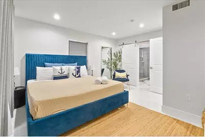 2911 N Ocean Dr, Hollywood, FL 33019 - Photo 14