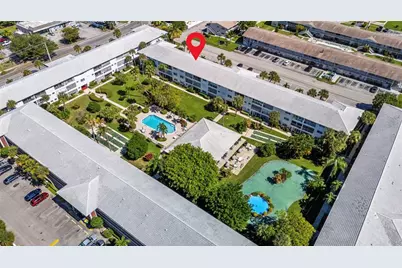 2050 NE 39th St, Unit #302E, Pompano Beach, FL 33064 - Photo 2