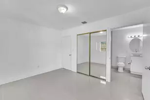 17115 NW 12th Ct, Miami, FL 33169 - Photo 14