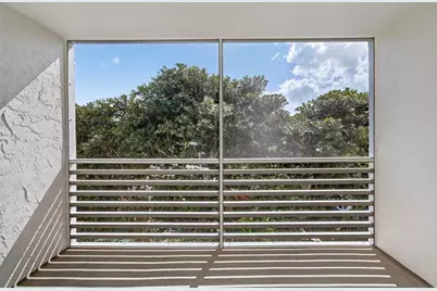 1541 S Ocean Blvd, Unit #405, Lauderdale by the Sea, FL 33062 - Photo 18