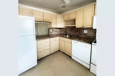 7500 NW 5th Ct, Unit #103, Margate, FL 33063 - Photo 2