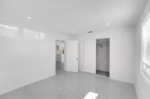 2396 Service Rd, Opa-Locka, FL 33054 - Photo 26