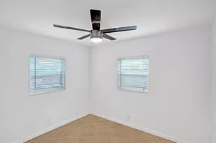 651 NE 59th Ct, Oakland Park, FL 33334 - Photo 22