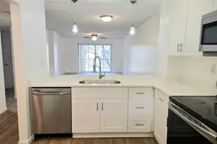 1100 NW 87th Ave, Coral Springs, FL 33071 - Photo 8