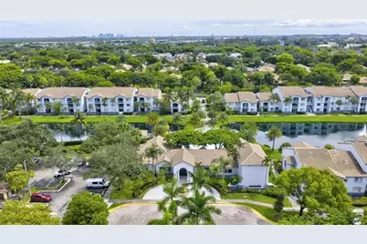 2640 S University Dr, Unit #129, Davie, FL 33328 - Photo 2