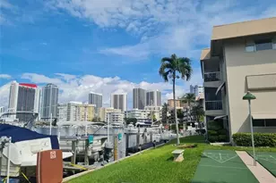 300 Golden Isles Dr, Hallandale Beach, FL 33009 - Photo 4