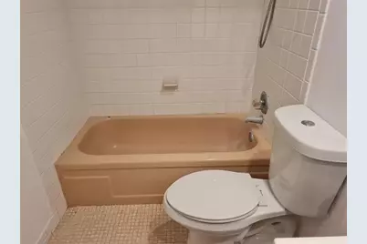 300  Golden Isles Dr, Unit #104, Hallandale Beach, FL 33009 - Photo 16