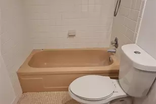 300 Golden Isles Dr, Hallandale Beach, FL 33009 - Photo 16