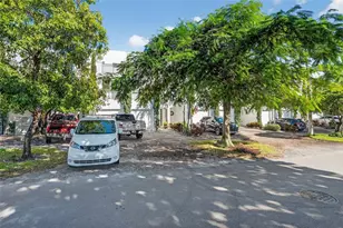 822 NE 19th Ave, Fort Lauderdale, FL 33304 - Photo 30