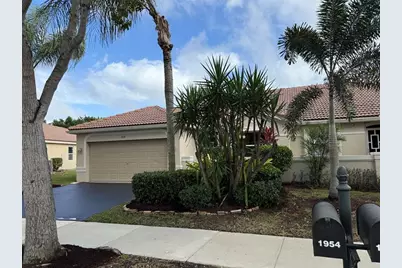1954  Andromeda Ln, Weston, FL 33327 - Photo 2