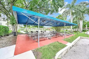 6195 Rock Island Rd, Tamarac, FL 33319 - Photo 4