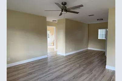 602 NE 38th St, Oakland Park, FL 33334 - Photo 12