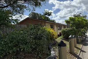 602 NE 38th St, Oakland Park, FL 33334 - Photo 28