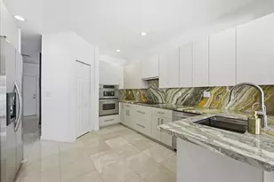 4331 W Tradewinds Ave, Fort Lauderdale, FL 33308 - Photo 8