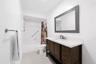 2970 NE 16th Ave, Oakland Park, FL 33334 - Photo 12