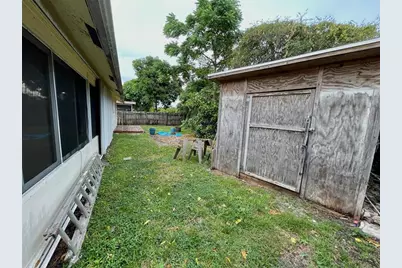 9133 NW 48th St, Sunrise, FL 33351 - Photo 18