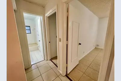 9133 NW 48th St, Sunrise, FL 33351 - Photo 12