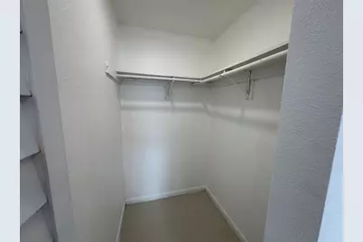 2710 W 76th St, Unit #207, Hialeah, FL 33016 - Photo 12