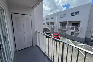 2710 W 76th St, Hialeah, FL 33016 - Photo 24