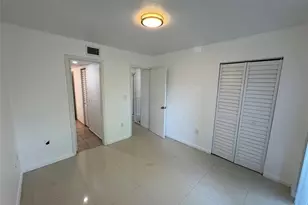 2710 W 76th St, Hialeah, FL 33016 - Photo 14
