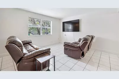 5843  Blueberry Ct, Unit #78, Fort Lauderdale, FL 33313 - Photo 4