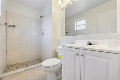5843  Blueberry Ct, Unit #78, Fort Lauderdale, FL 33313 - Photo 12
