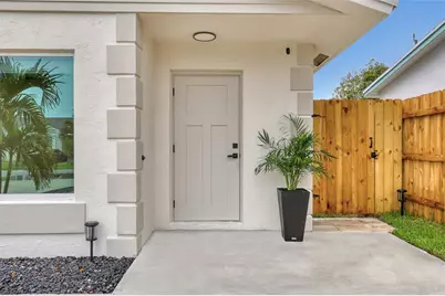 416 W Mango St, Unit #416, Lantana, FL 33462 - Photo 4