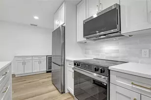 416 W Mango St, Lantana, FL 33462 - Photo 12