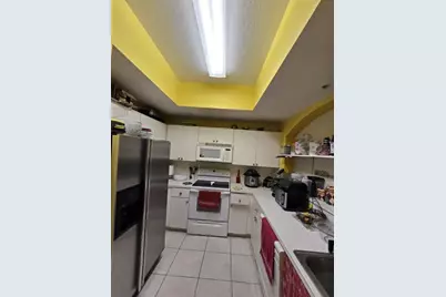 8930 W Flagler St, Unit #221, Miami, FL 33174 - Photo 6