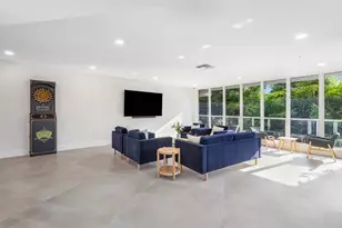 3000 Holiday Dr, Fort Lauderdale, FL 33316 - Photo 20