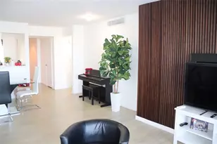 1770 NE 191st St Unit, Miami, FL 33179 - Photo 8