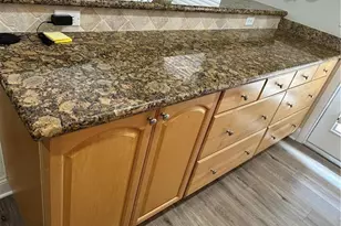 2737 NE 28th St, Pompano Beach, FL 33064 - Photo 10