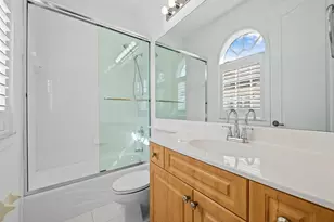 504 SE 7th St, Fort Lauderdale, FL 33301 - Photo 14