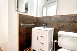 2270 NE 68th St, Fort Lauderdale, FL 33308 - Photo 24