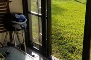 7710 NW 50th St, Lauderhill, FL 33351 - Photo 12