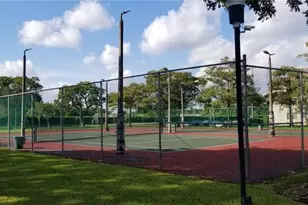 7710 NW 50th St, Lauderhill, FL 33351 - Photo 4