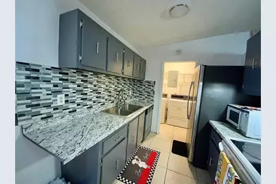 406 SW 80th Ter, North Lauderdale, FL 33068 - Photo 16