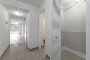 2551 Aragon Blvd, Sunrise, FL 33322 - Photo 16