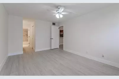 2551  Aragon Blvd, Unit #406, Sunrise, FL 33322 - Photo 12