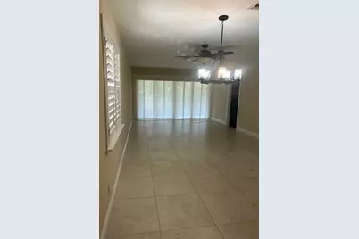 2821 SE 5th Cir, Boynton Beach, FL 33435 - Photo 4