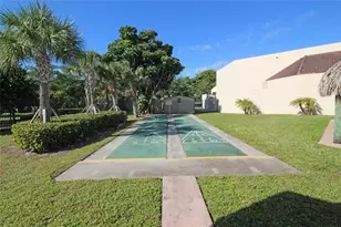 2750 Sunrise Lakes Dr Unit, Sunrise, FL 33322 - Photo 10