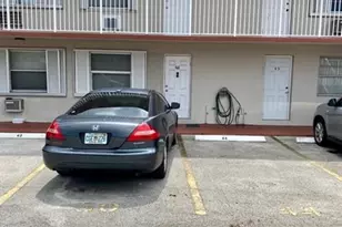 2916 Funston St, Hollywood, FL 33020 - Photo 2