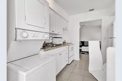 4422  Seagrape Dr, Unit #1, Lauderdale by the Sea, FL 33308 - Photo 16