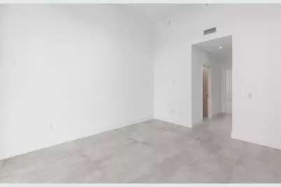 701 N Fort Lauderdale Beach Blvd, Unit #214, Fort Lauderdale, FL 33304 - Photo 18