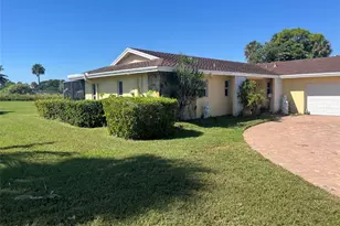 5728 S Bayberry Ln, Tamarac, FL 33319 - Photo 14