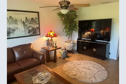 5728 S Bayberry Ln, Tamarac, FL 33319 - Photo 6