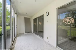 2805 Victoria Way, Coconut Creek, FL 33066 - Photo 28