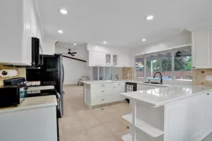 9540 NW 13th St, Plantation, FL 33322 - Photo 10