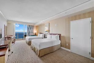 18001 Collins Ave, North Miami Beach, FL 33160 - Photo 16