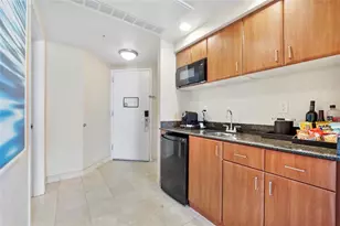 18001 Collins Ave, North Miami Beach, FL 33160 - Photo 22